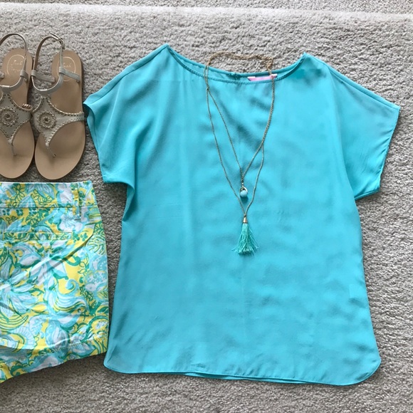 Lilly Pulitzer Tops - Lilly Pulitzer Marina Silk Tee